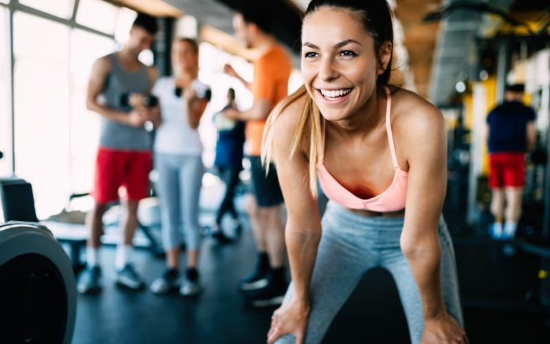 Read more about the article Sweat Together, Stay Together – The Perks of Group Exercise & Fitness